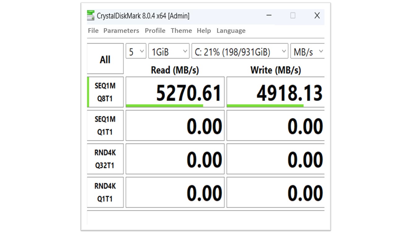 Laptop 13 with AMD Ryzen 7 7840U