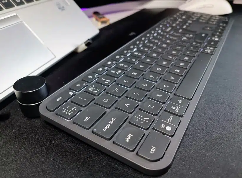 Logitech Craft Wireless Keyboard