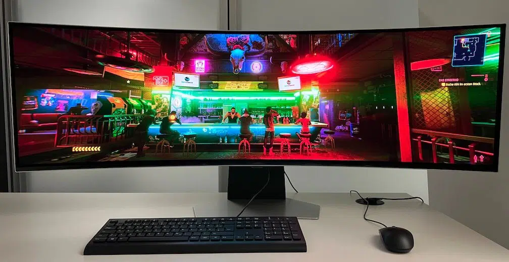 Samsung Odyssey OLED G9 S49CG950SU Gaming Monitor (1)