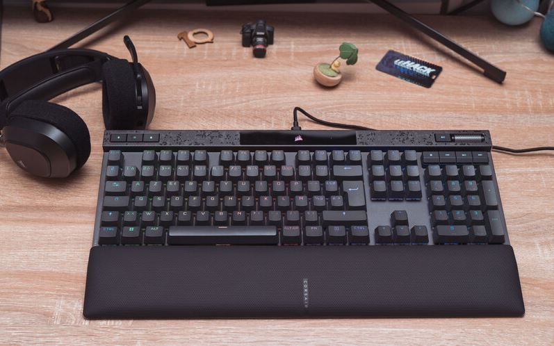 Corsair K70 Max Review (1)