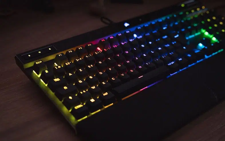 Corsair K70 Max Review (7)