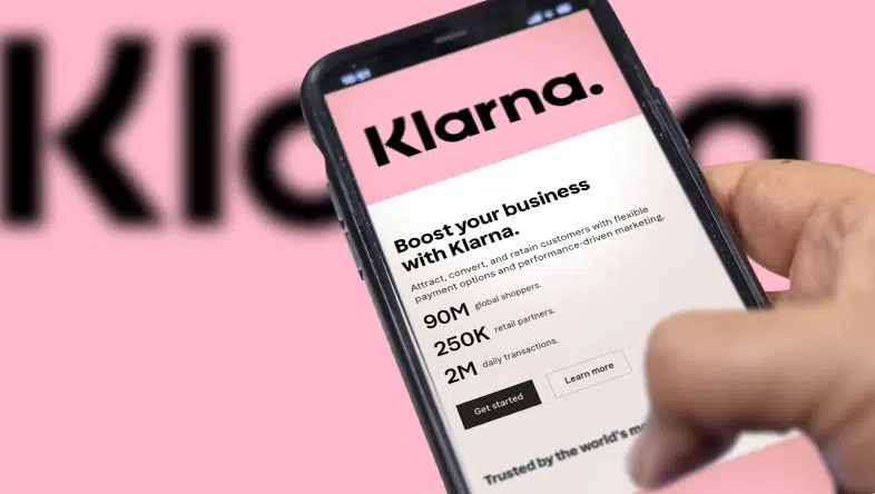 Klarna, A Startup Replaces 700 Employees with Artificial Intelligence (1)