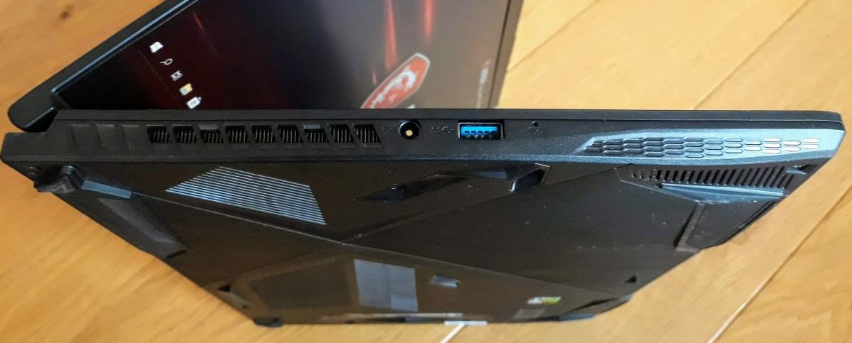 MSI GF63 8RC gaming laptop Review (9)