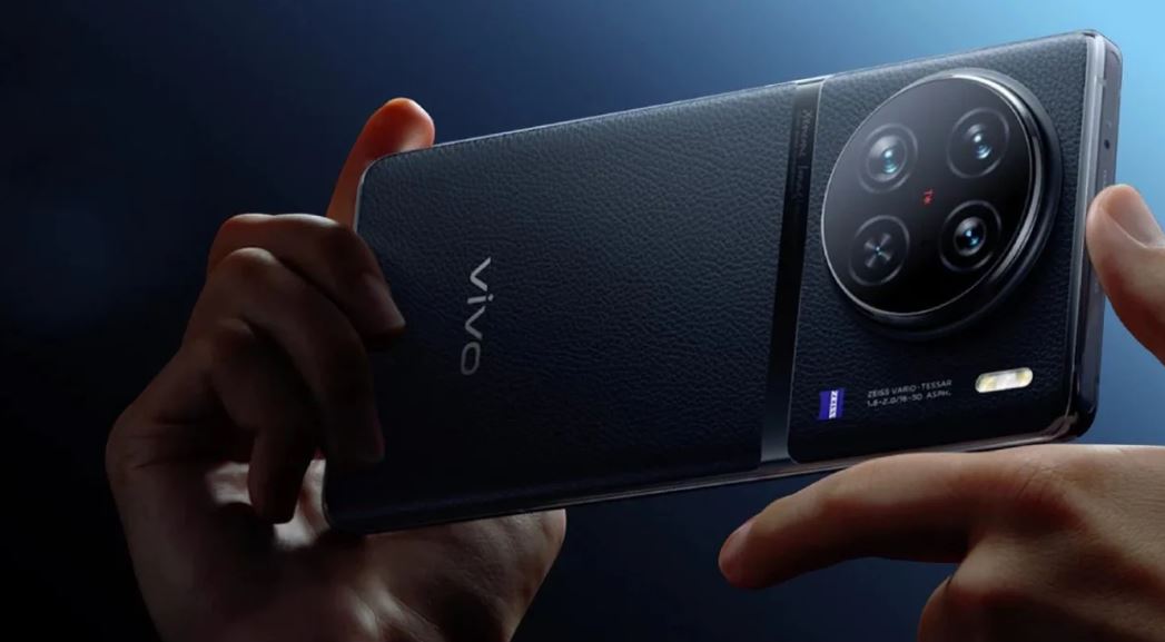 VIVO X100 Ultra Might Feature a 200 MP Periscope Camera, Satellite Connectivity, and Additional Features