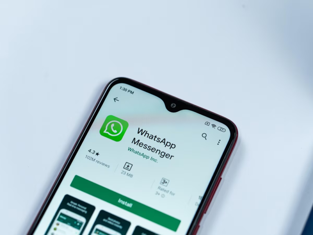 WhatsApp Introduces Customizable Meta AI Voice Mode (2)