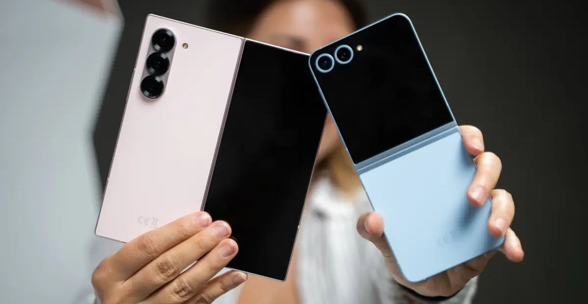 Samsung to jump on triplefold bandwagon