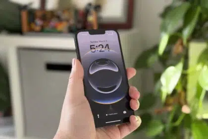 iPhone 18