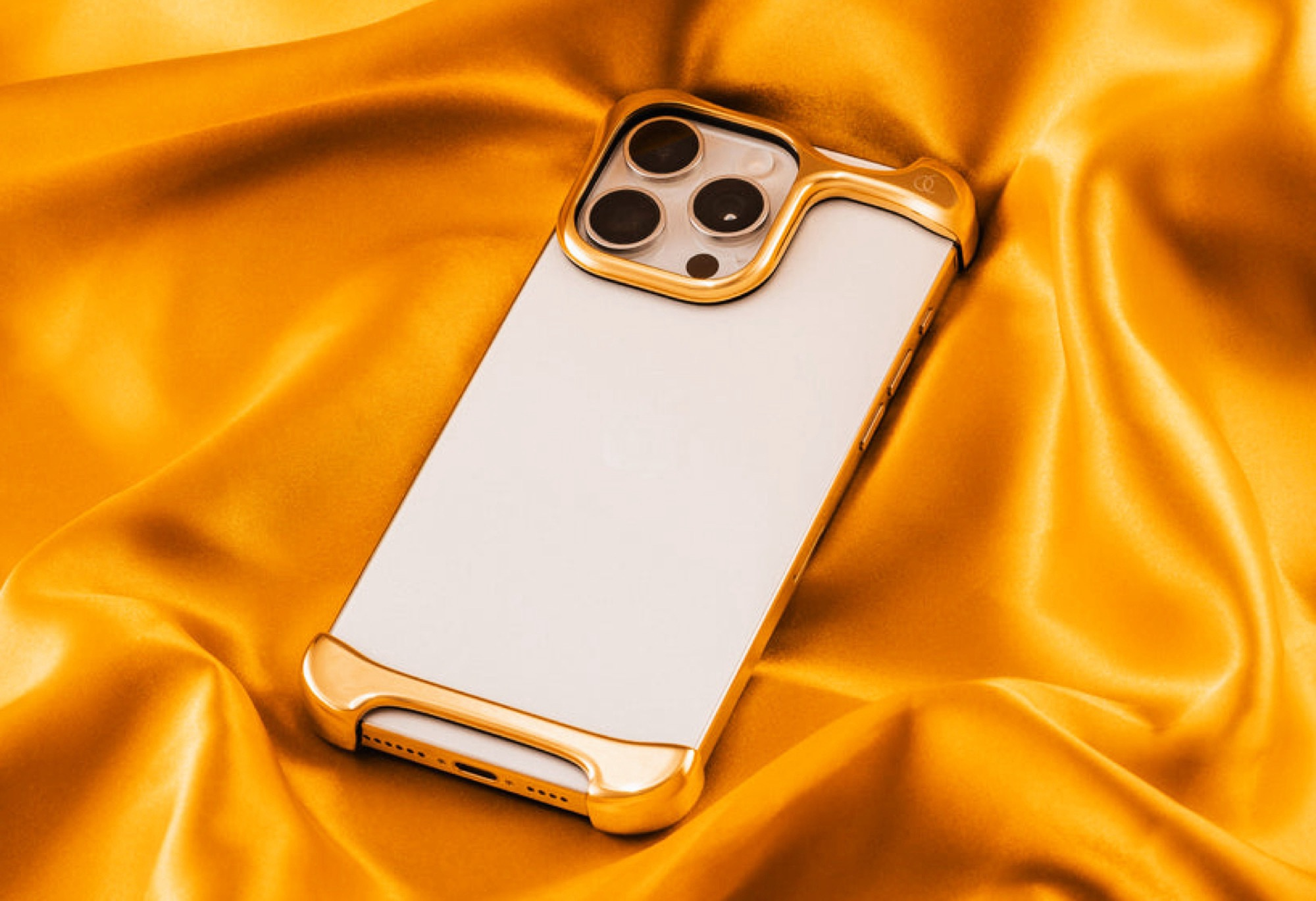 iPhone 17 Accessories