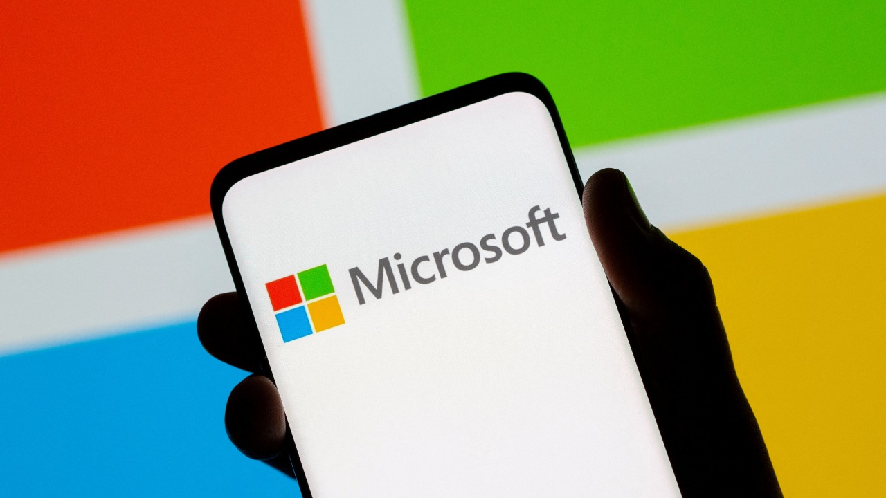 Microsoft Lost Trust in 2025