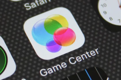 Apple Games and Game Center