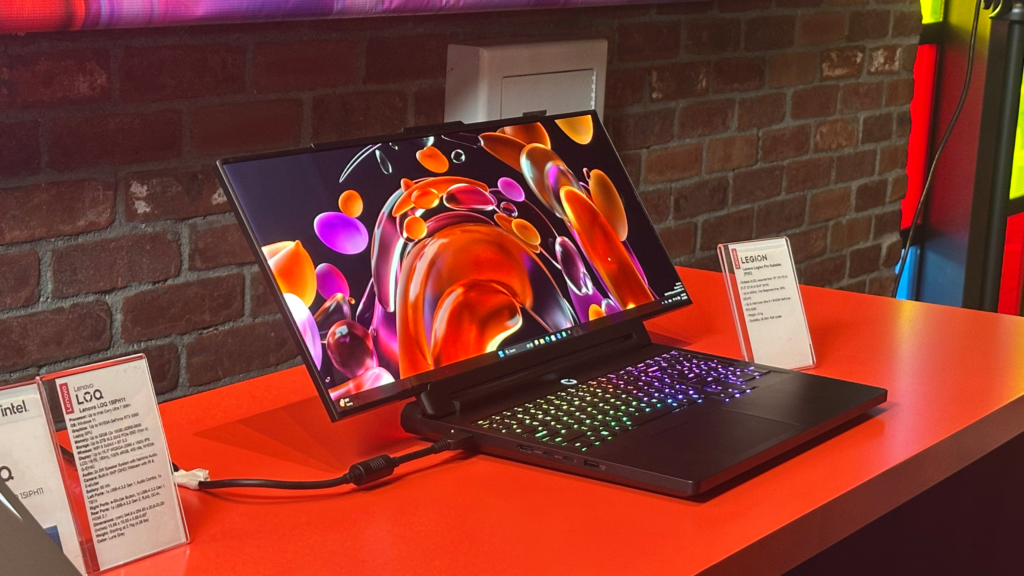 Lenovo Rollable OLED Screen