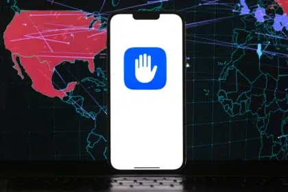 Apple Lockdown Mode
