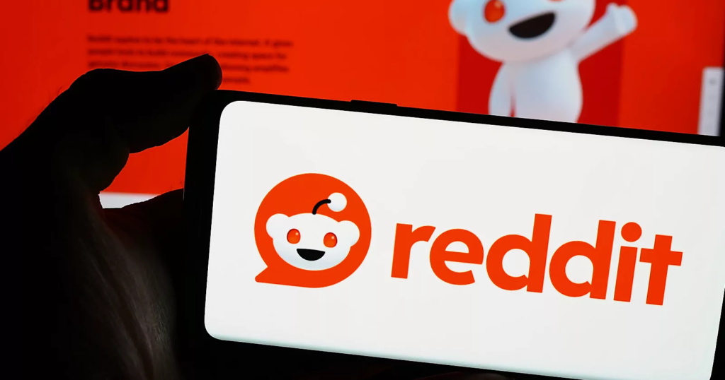 Reddit Bets on AI